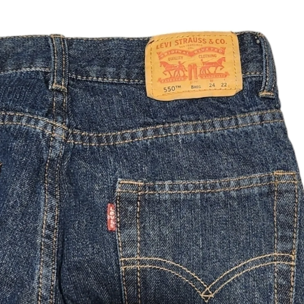 LEVI'S Boy's 550 Relaxed Fit Darkwash Denim Blue Jeans, size 8